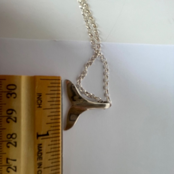 Sterling Silver Whale Tail Pendant Necklace With Lobster Clasp On Delicate Chain - Picture 8 of 9